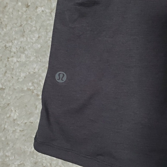 Lululemon Mens Mesh‎ Athletic Shirt Medium Black Running Training Lightweight - Picture 4 of 8